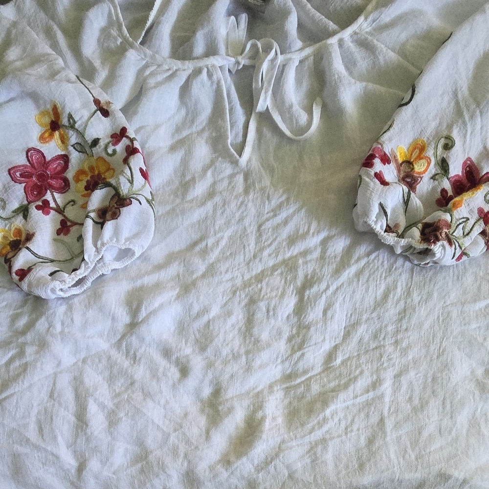 Floral Embroidered White Blouse